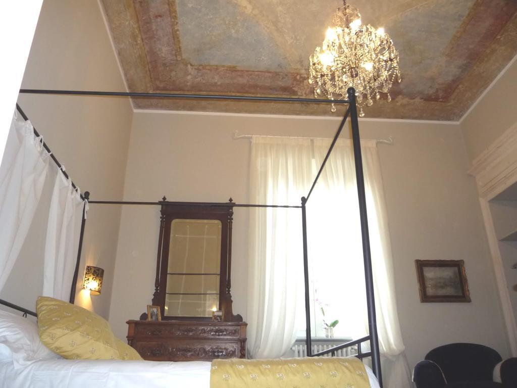 تورينو Madama Cristina Bed & Breakfast الغرفة الصورة